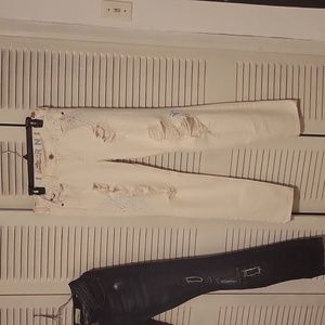 Hollister low rise off white jeans